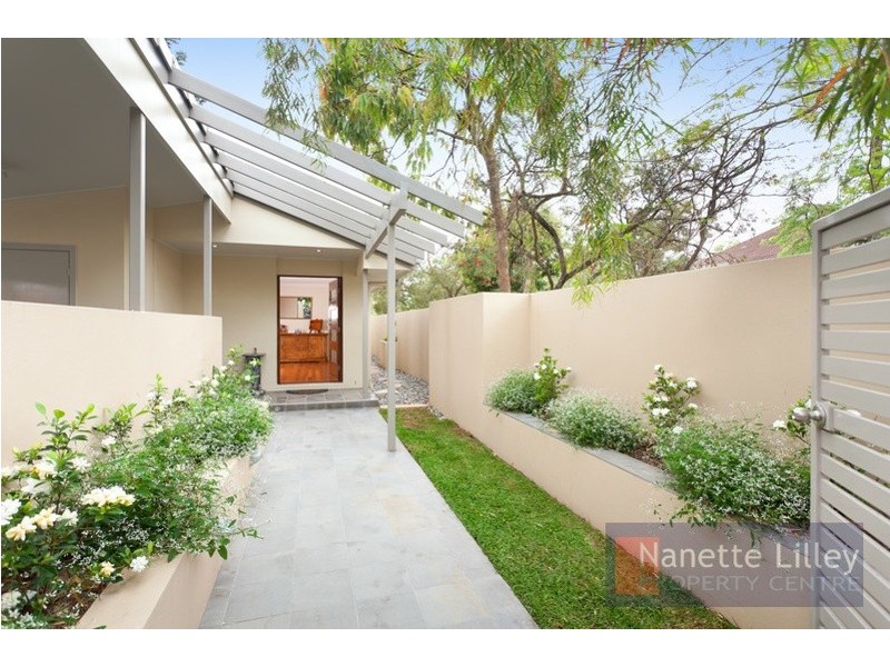 152 Laurel Avenue, Chelmer QLD 4068