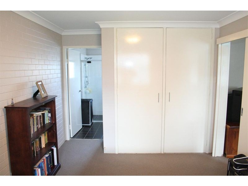 2/14 Coyne Street, Sherwood QLD 4075