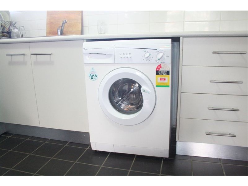 2/14 Coyne Street, Sherwood QLD 4075