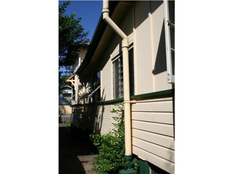 13 Rakeevan Road, Graceville QLD 4075