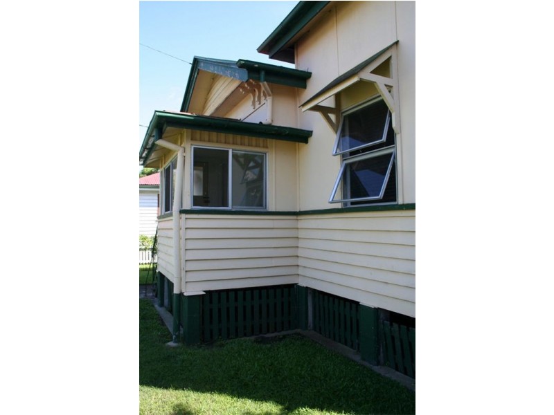 13 Rakeevan Road, Graceville QLD 4075