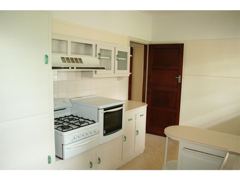 26 Bentinck Street, Sherwood QLD 4075