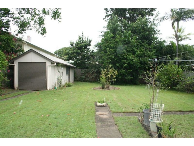 26 Bentinck Street, Sherwood QLD 4075