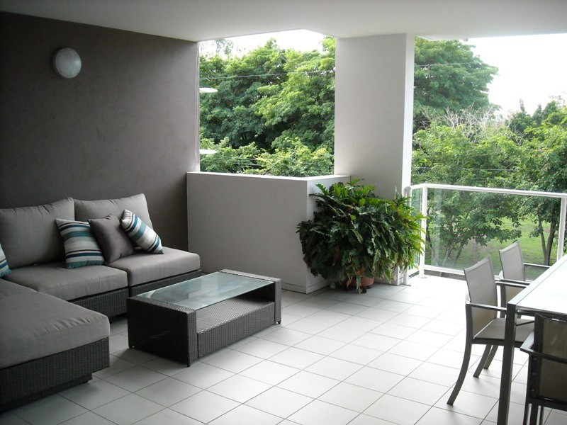 6/327 Verney Road East, Graceville QLD 4075