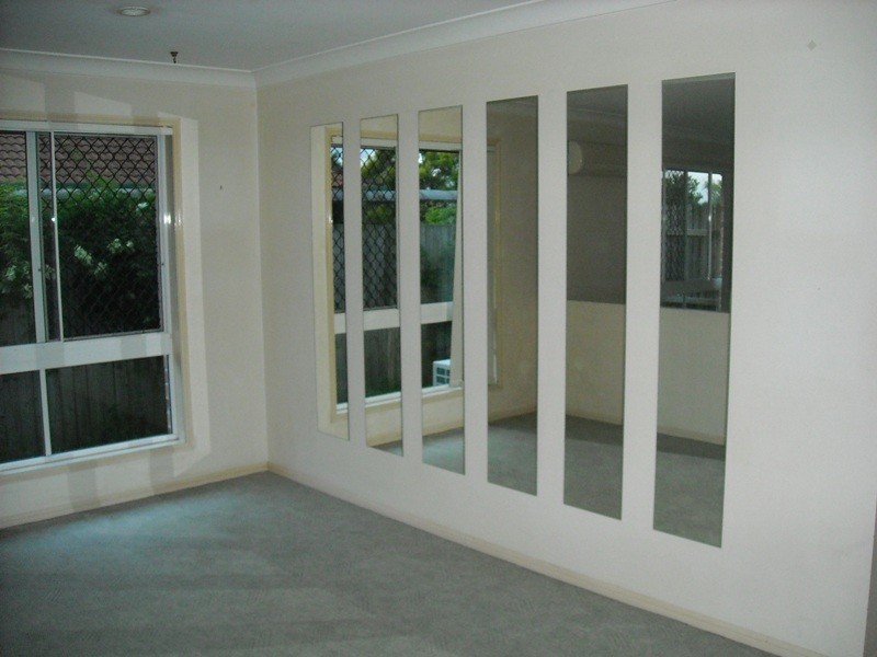 13 Brushtail Crescent, Doolandella QLD 4077