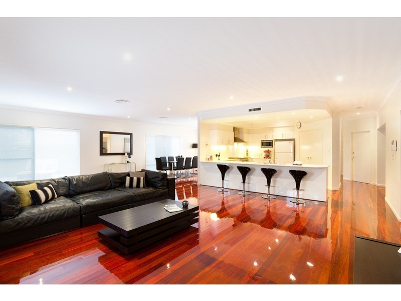 56 Baronsfield Street, Graceville QLD 4075