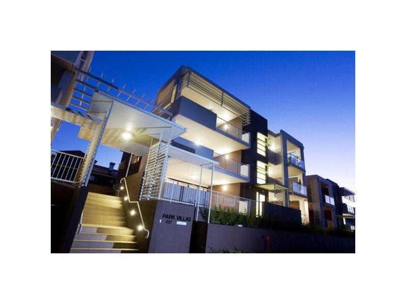 6/327 Verney Road East, Graceville QLD 4075