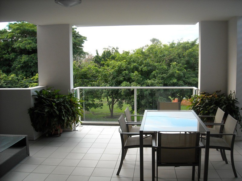 6/327 Verney Road East, Graceville QLD 4075