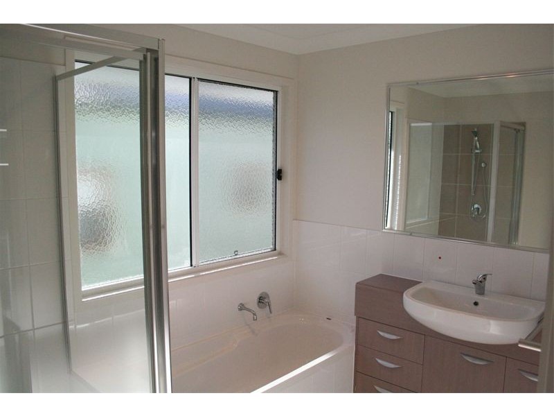 183 Strong Avenue, Graceville QLD 4075