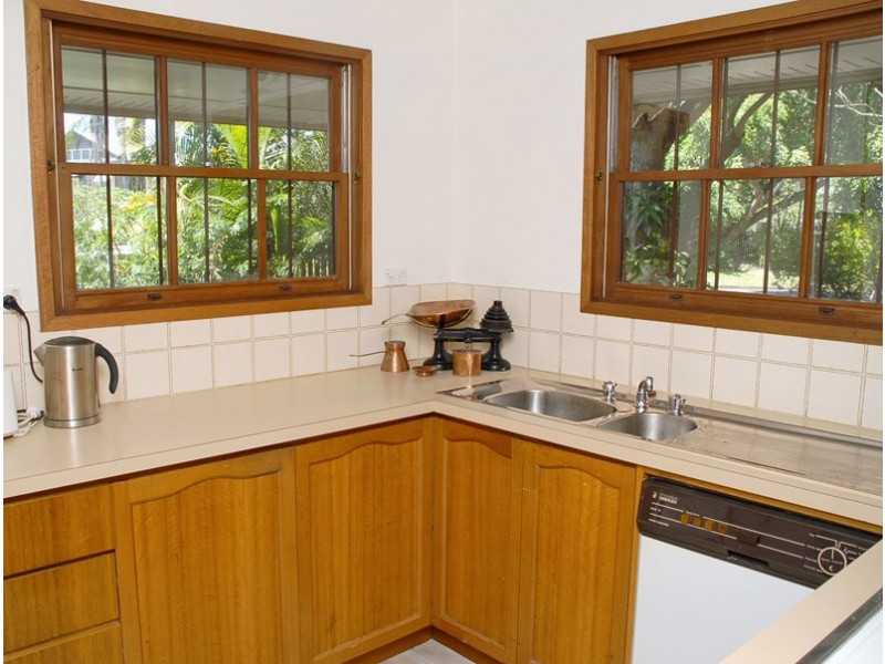 83 Berry Street, Sherwood QLD 4075