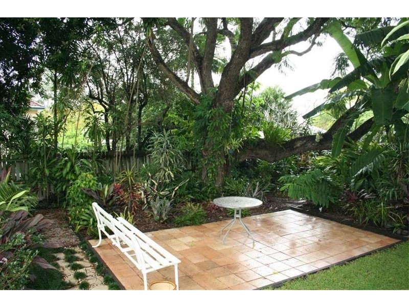 20 Sheffield St, Oxley QLD 4075