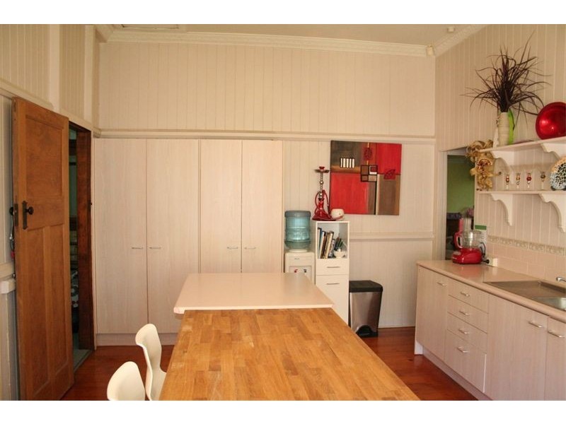 112 Park Terrace, Sherwood QLD 4075