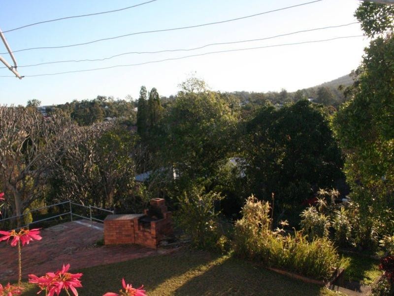 75 Manchester Terrace, Indooroopilly QLD 4068