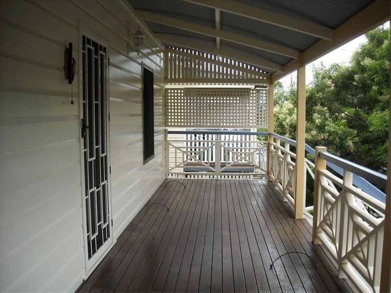 8 Allen Street, Corinda QLD 4075