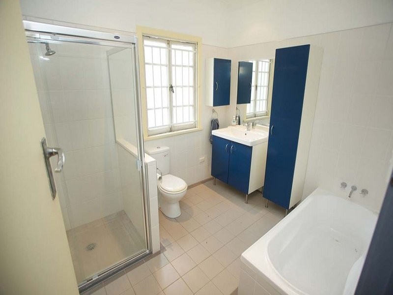 34 Austral Ave, Graceville QLD 4075