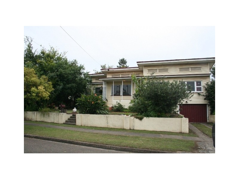 60 Bannerman St, Oxley QLD 4075