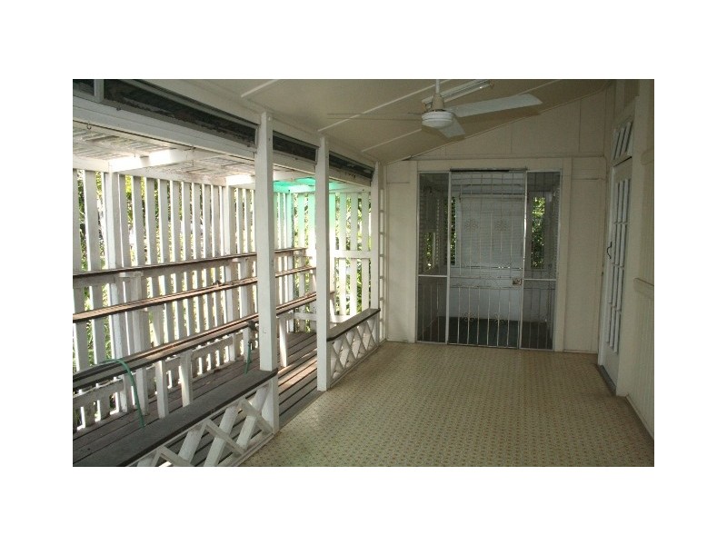 59 Mortlake Road, Graceville QLD 4075