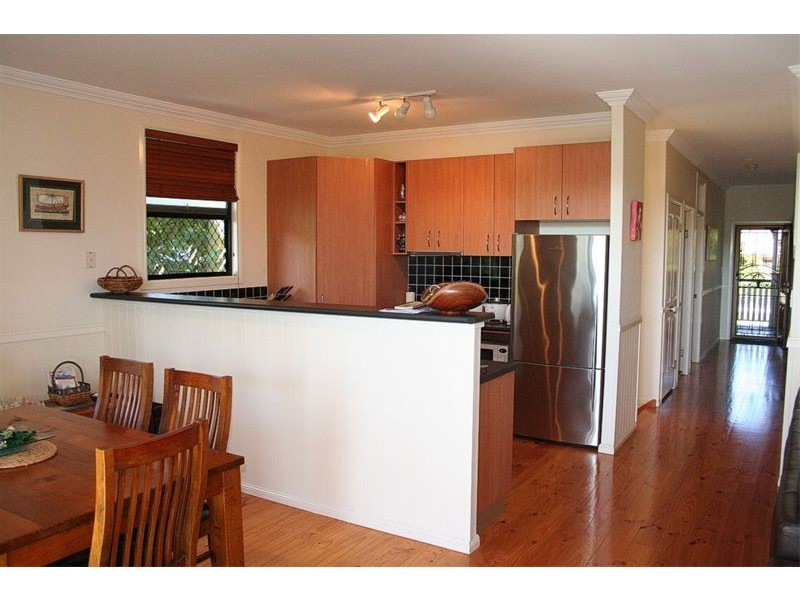 58 Central Avenue, Sherwood QLD 4075