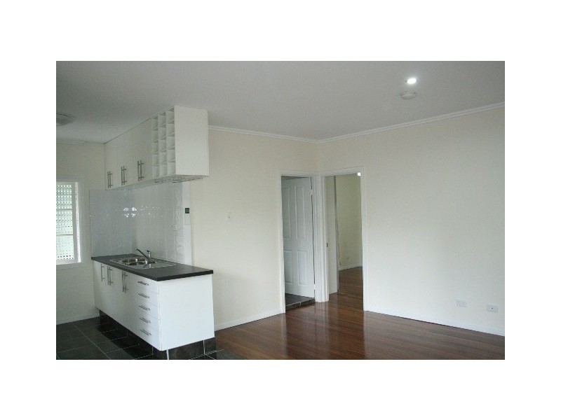 317 Long Street, Graceville QLD 4075