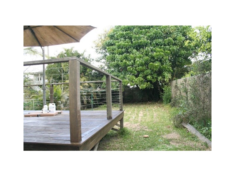 317 Long Street, Graceville QLD 4075