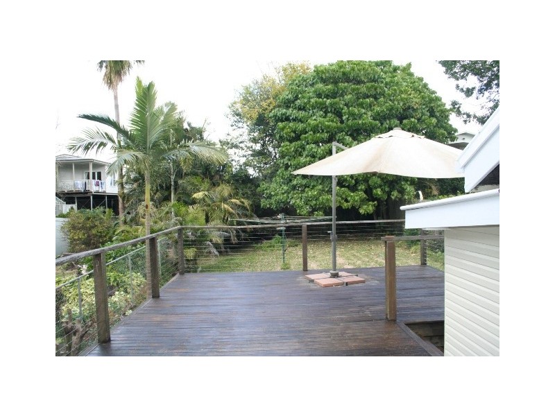 317 Long Street, Graceville QLD 4075