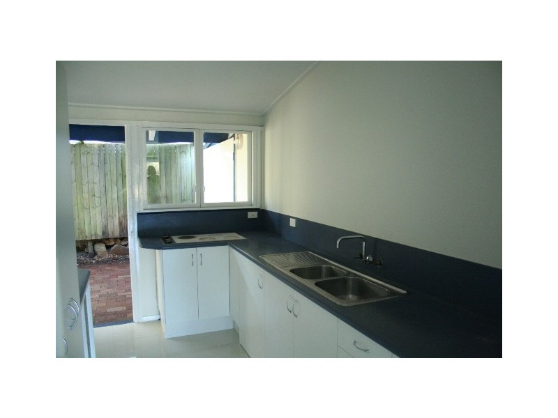 4 Eddystone Rd, Corinda QLD 4075