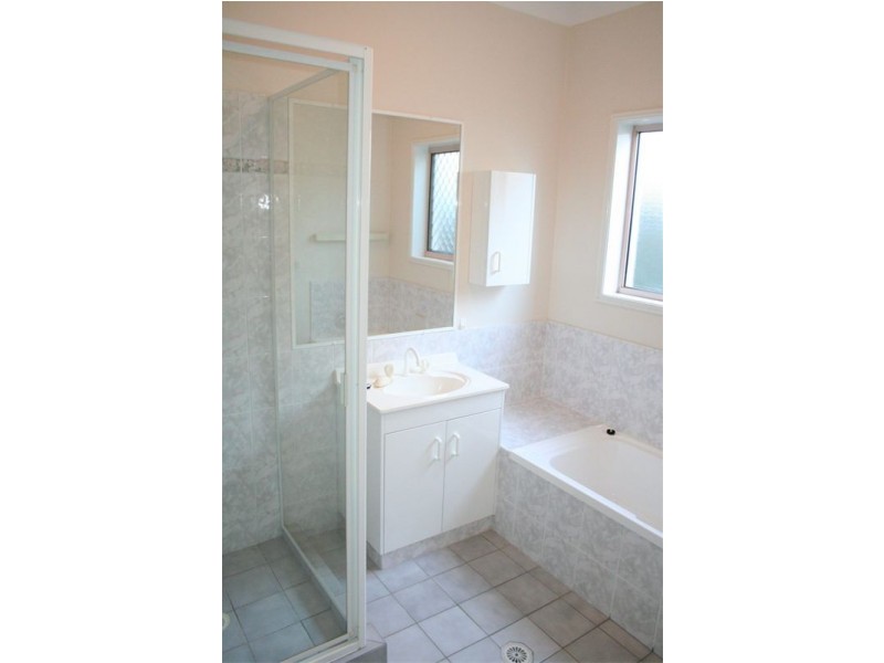 24 Allardyce Street, Graceville QLD 4075