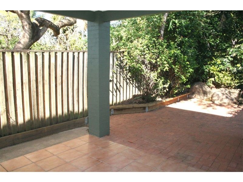 143 Long Street East, Graceville QLD 4075