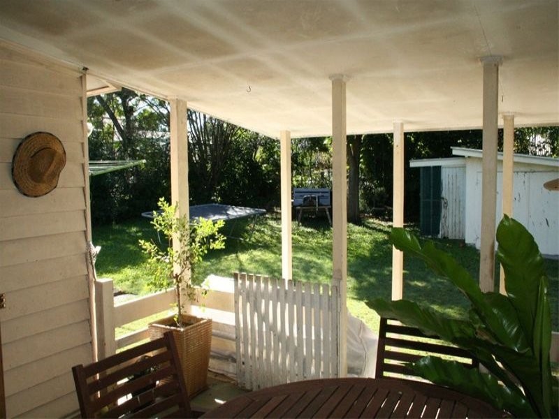 112 Park Terrace, Sherwood QLD 4075