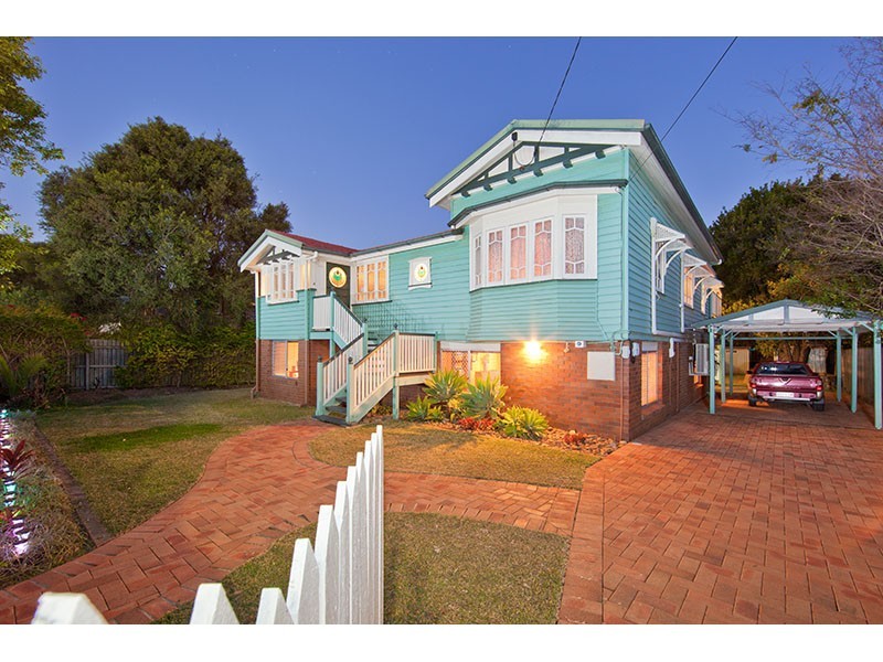 57 Nelson Street, Corinda QLD 4075