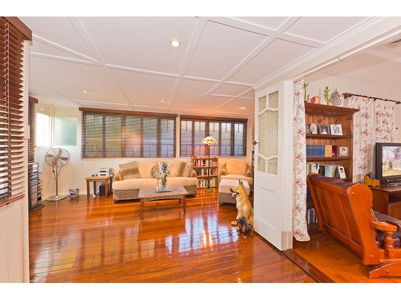 57 Nelson Street, Corinda QLD 4075