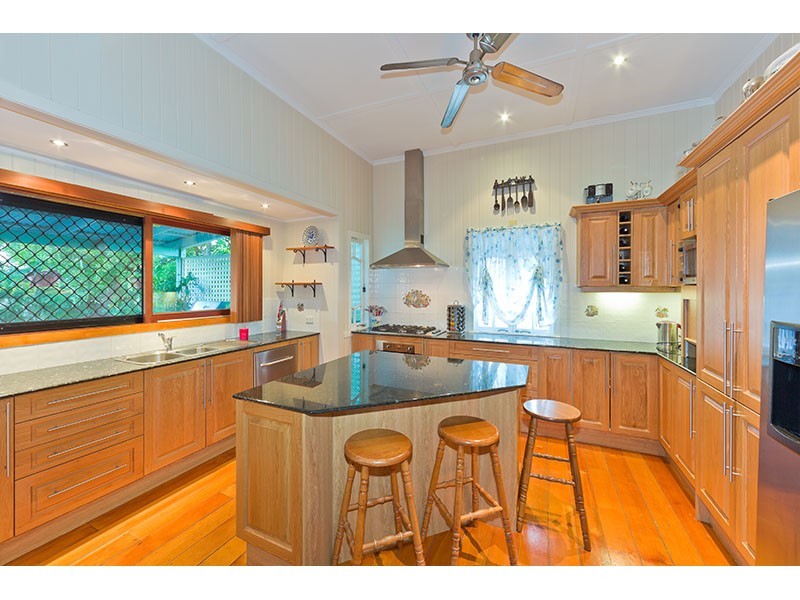 57 Nelson Street, Corinda QLD 4075