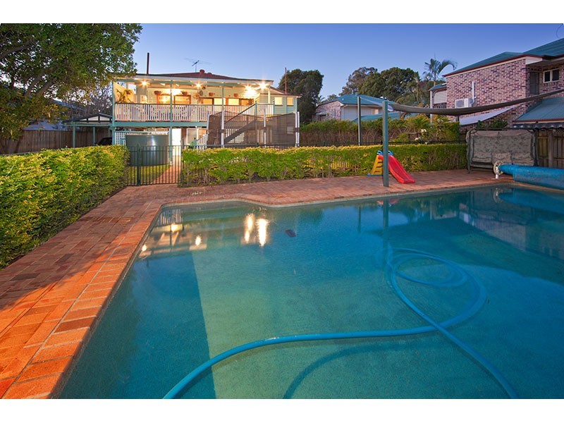 57 Nelson Street, Corinda QLD 4075