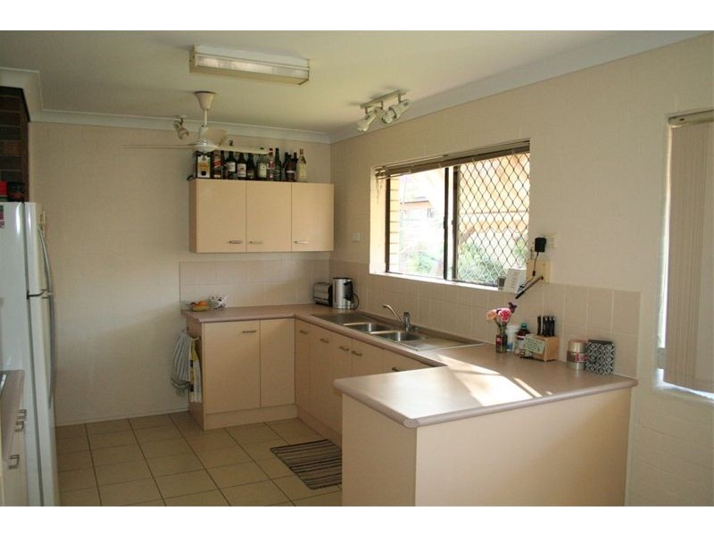 24 Deniven Street, Corinda QLD 4075