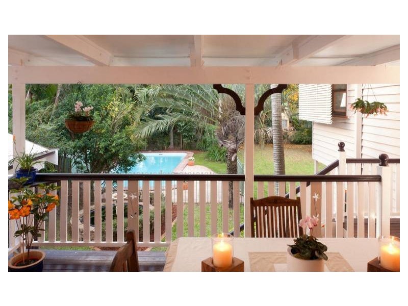 82 Hargreaves Avenue, Chelmer QLD 4068