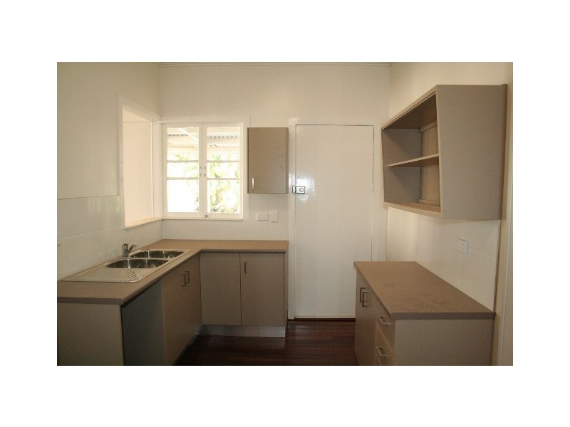 13 Waratah Avenue, Graceville QLD 4075