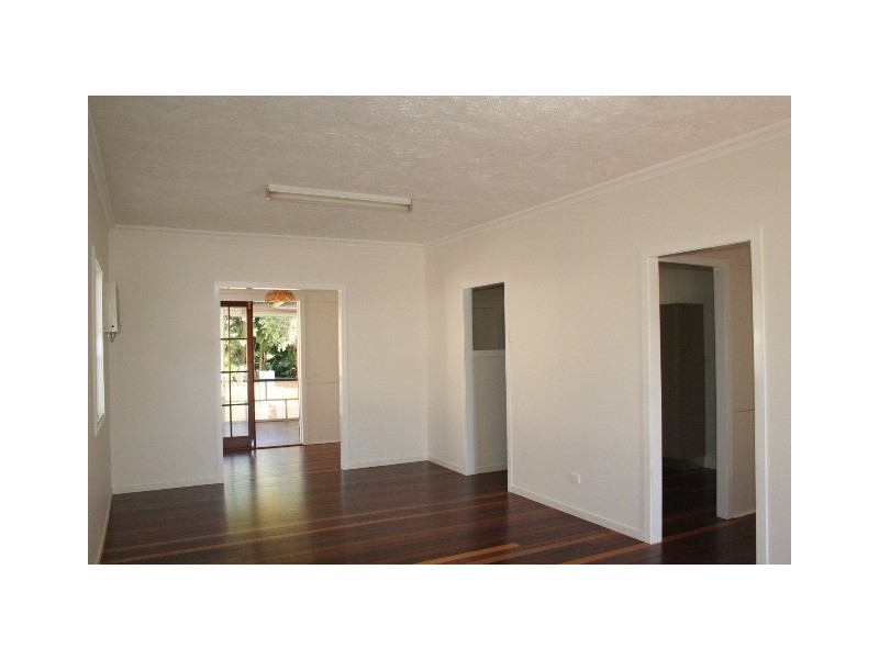 13 Waratah Avenue, Graceville QLD 4075