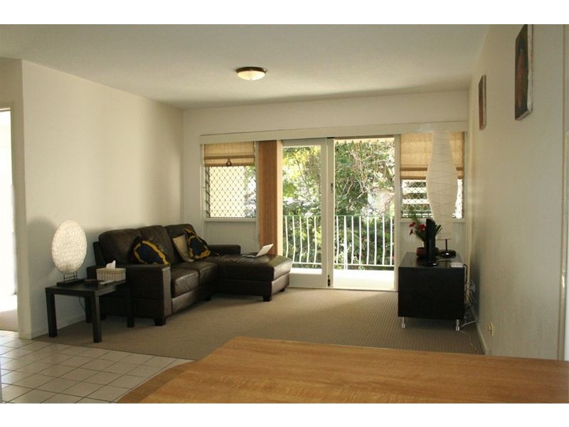 2/7 Sutton Street, Chelmer QLD 4068