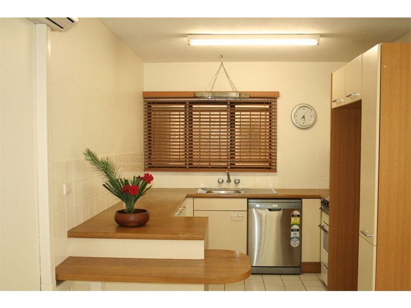 2/7 Sutton Street, Chelmer QLD 4068