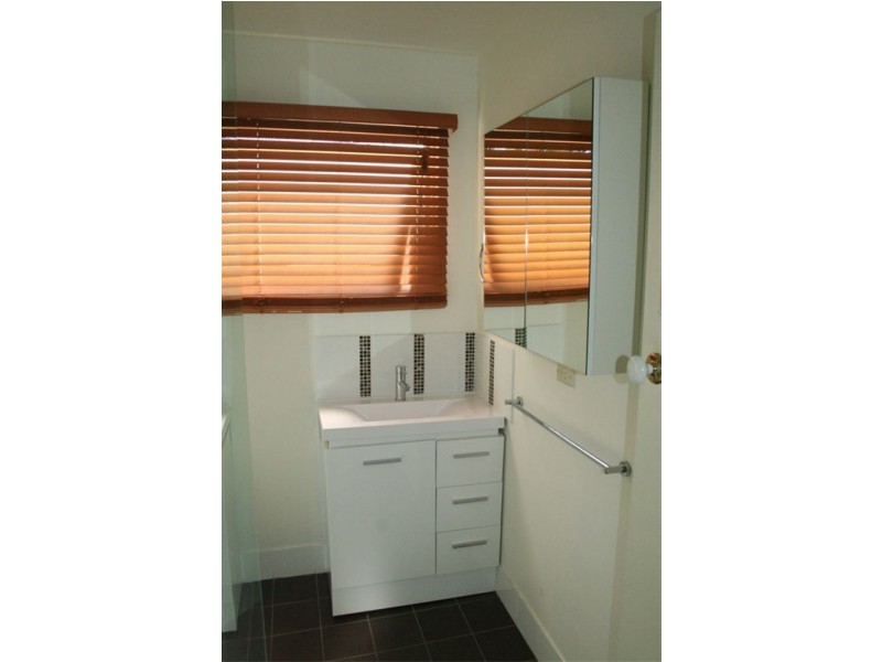 2/7 Sutton Street, Chelmer QLD 4068