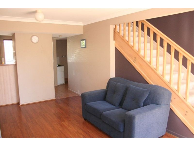 4/3 Kendall Street, Oxley QLD 4075