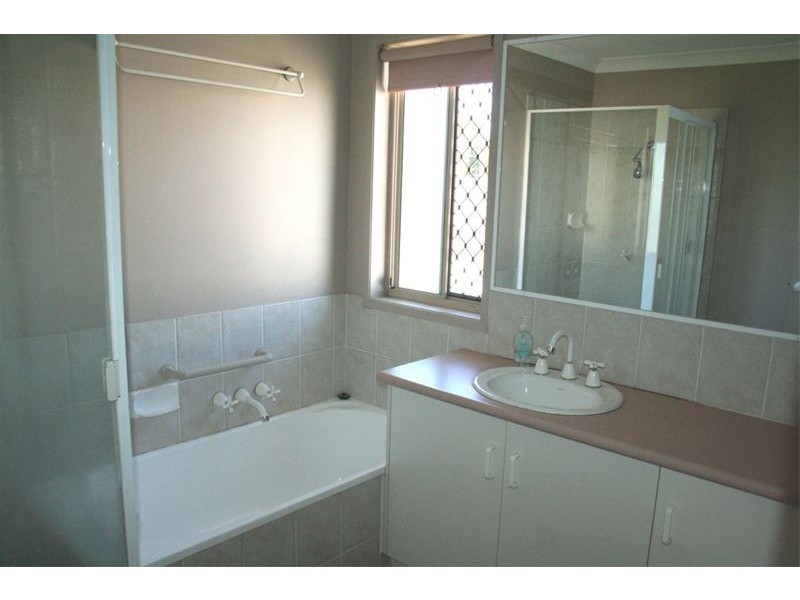 4/3 Kendall Street, Oxley QLD 4075