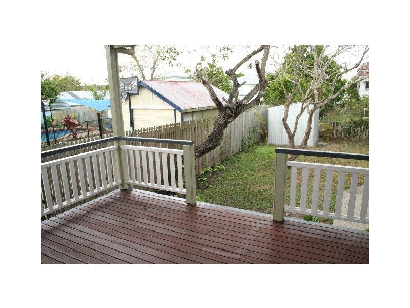 23 Chancellor Street, Sherwood QLD 4075