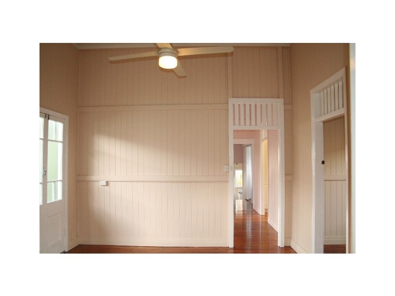 23 Chancellor Street, Sherwood QLD 4075