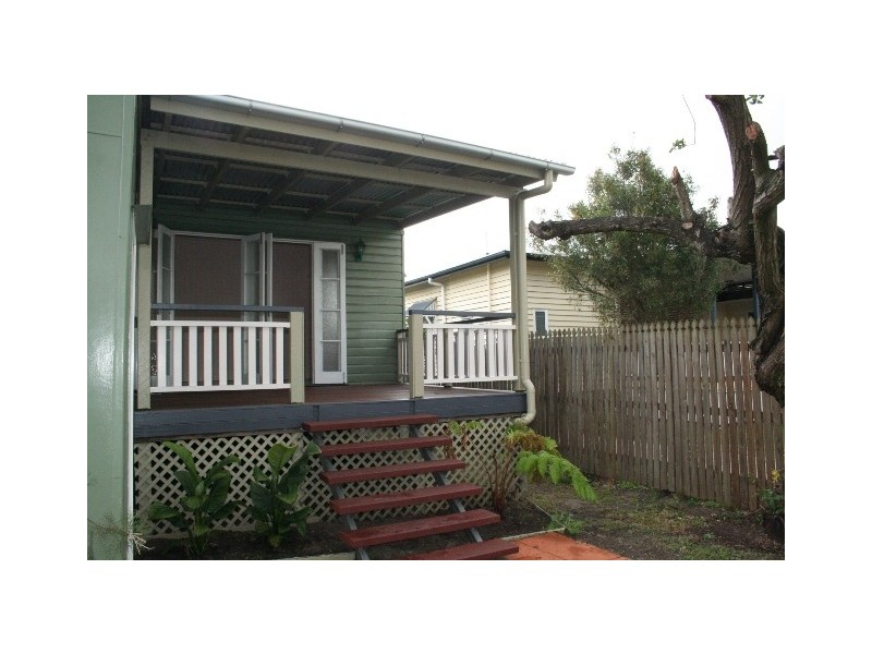 23 Chancellor Street, Sherwood QLD 4075