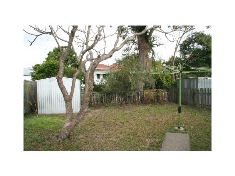 23 Chancellor Street, Sherwood QLD 4075