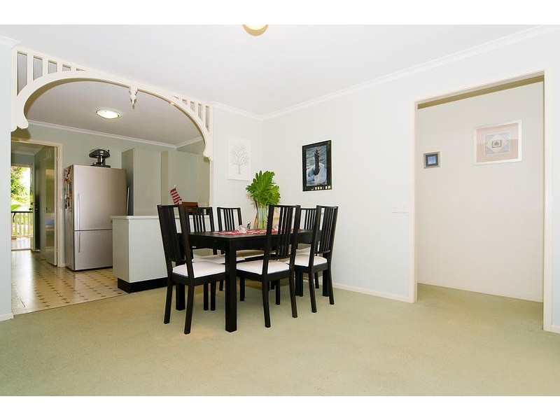 101 Dewar Terrace, Sherwood QLD 4075