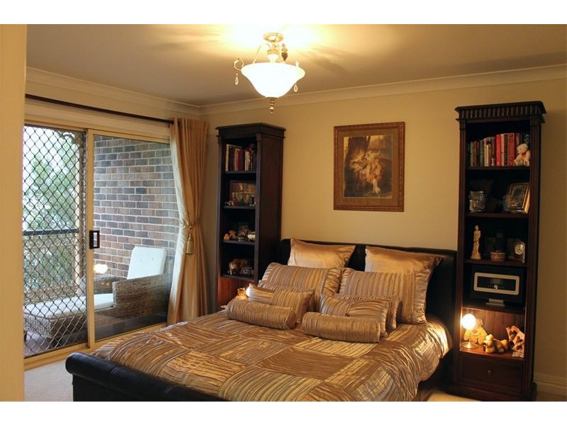 11/27 Swann Road, Taringa QLD 4068