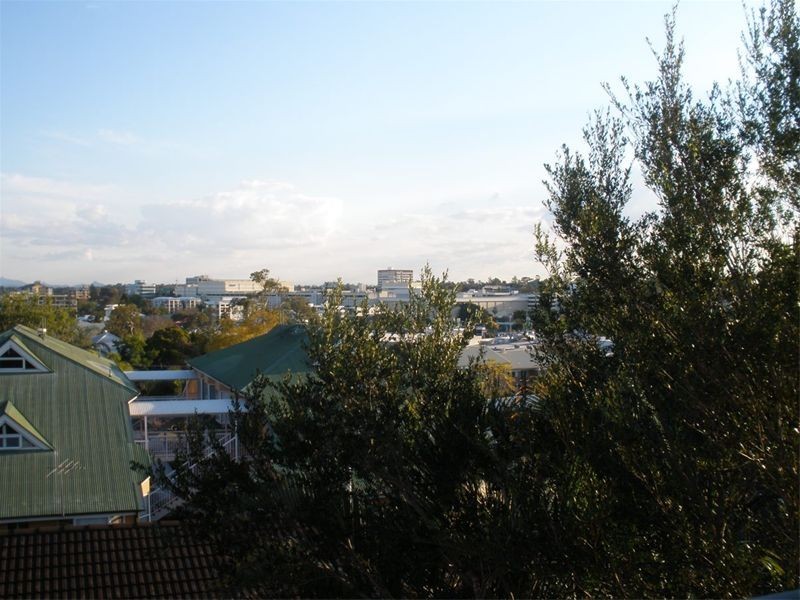 11/27 Swann Road, Taringa QLD 4068