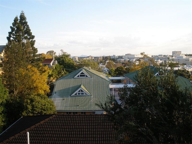 11/27 Swann Road, Taringa QLD 4068